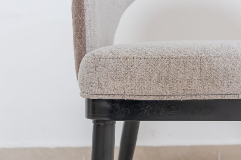 riga dining table + 6 chairs