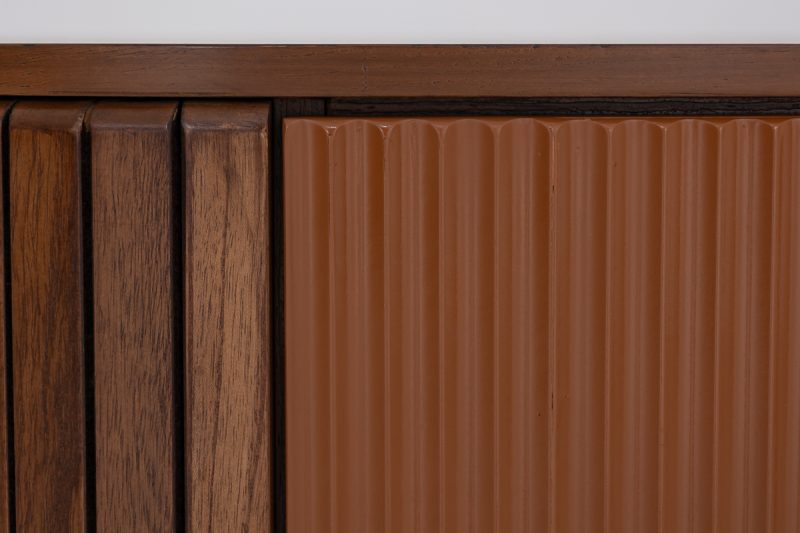 moda coffee table