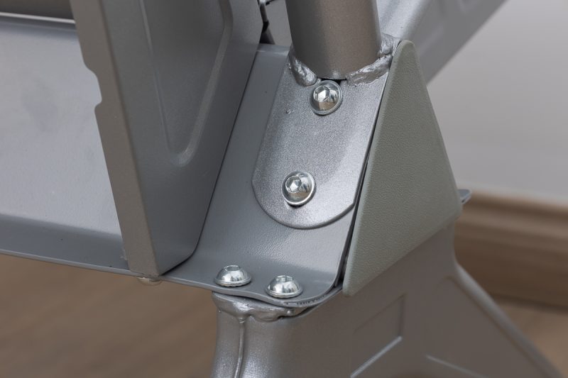 s203- bench