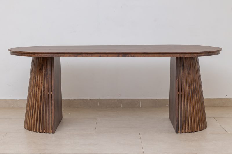gemini dining table + 6 brinkley chairs