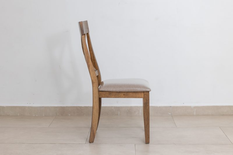 achilles dining table + 8 chairs