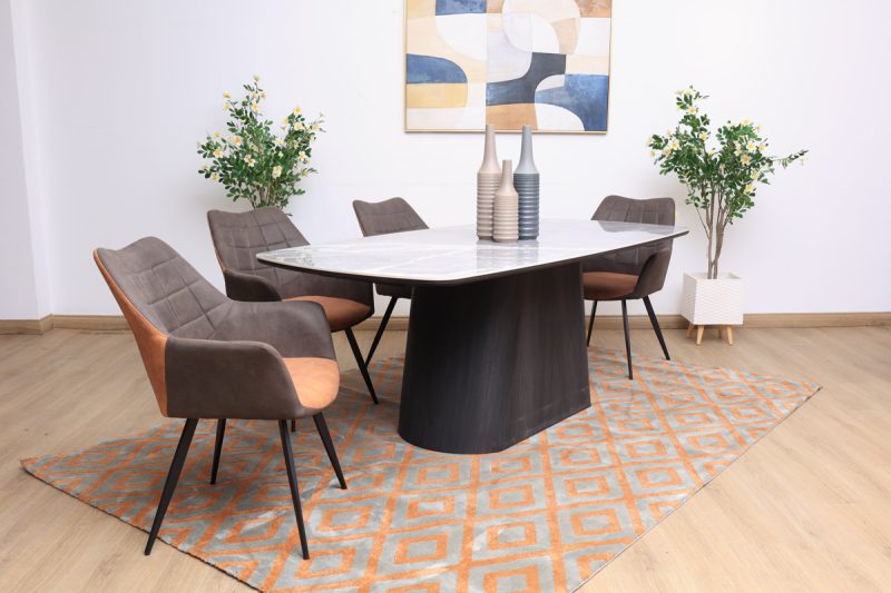 mosco dining table + 6 prata chairs