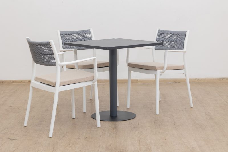 elliot outdoor dining table + 4 sloan chairs