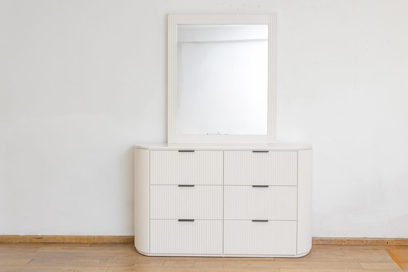 andora dresser mirror