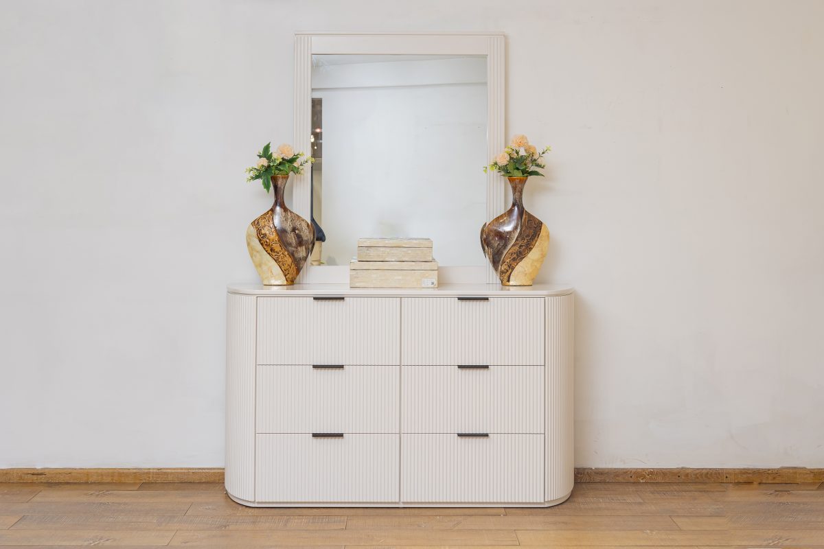 andora dresser mirror