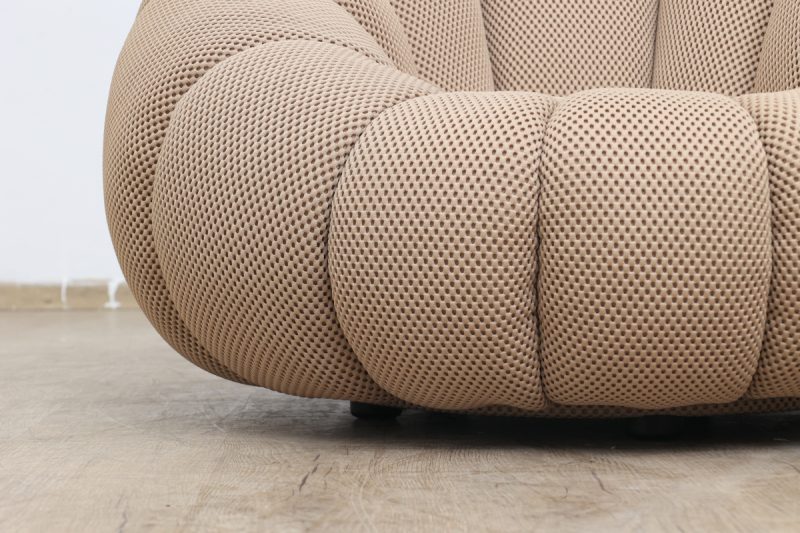 daisy accent chair