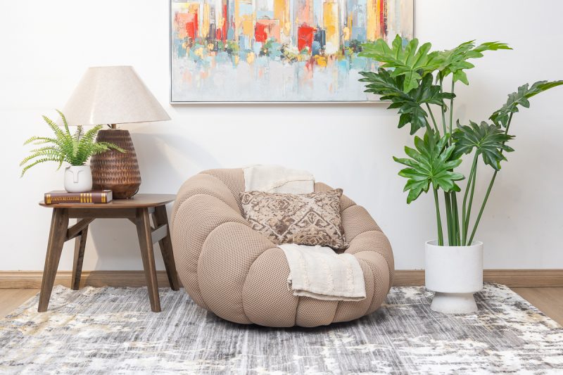 daisy accent chair