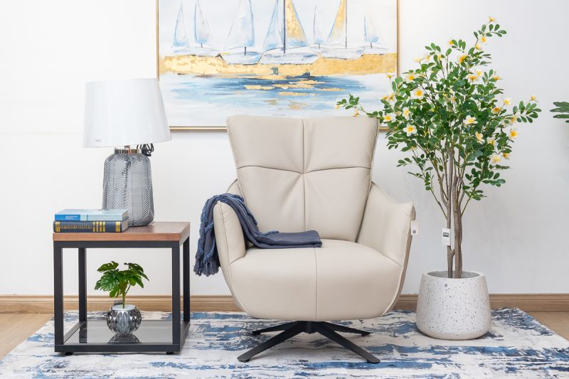 hannah swivel accent chair