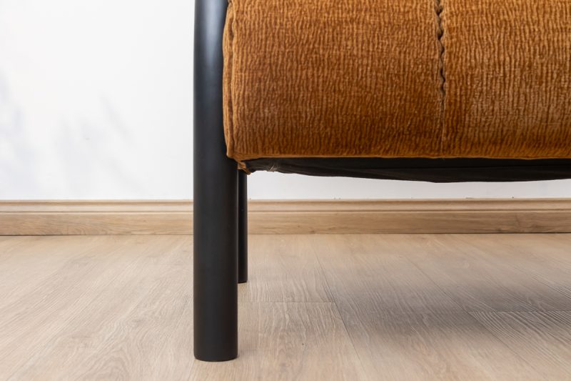 evella accent chair