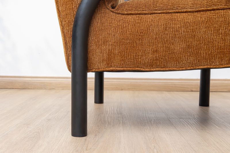 evella accent chair