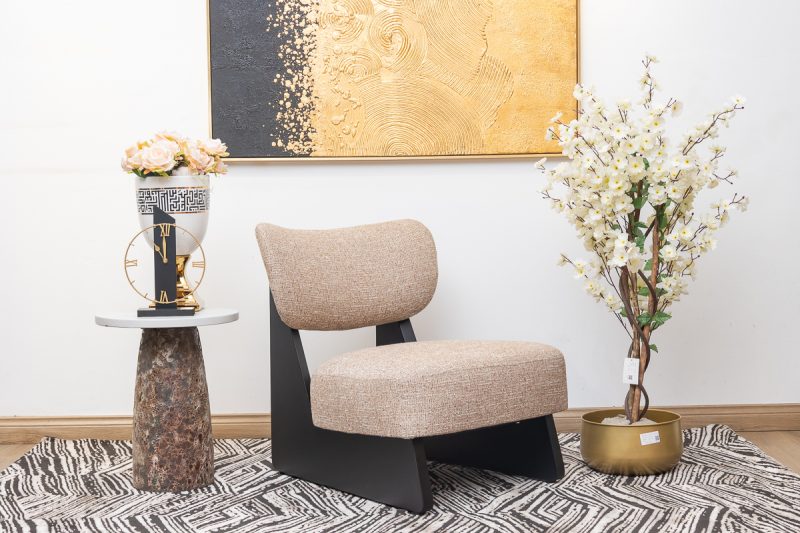 audrey accent chair