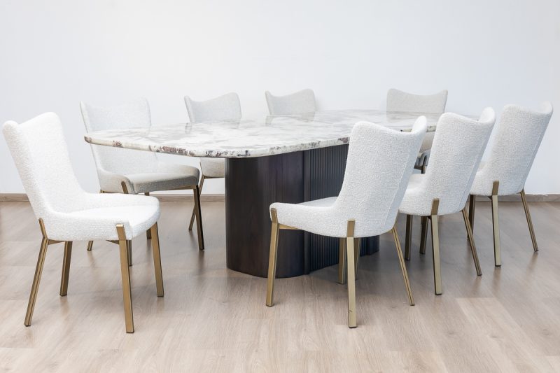 imperial dining table + 8 manhattan chairs