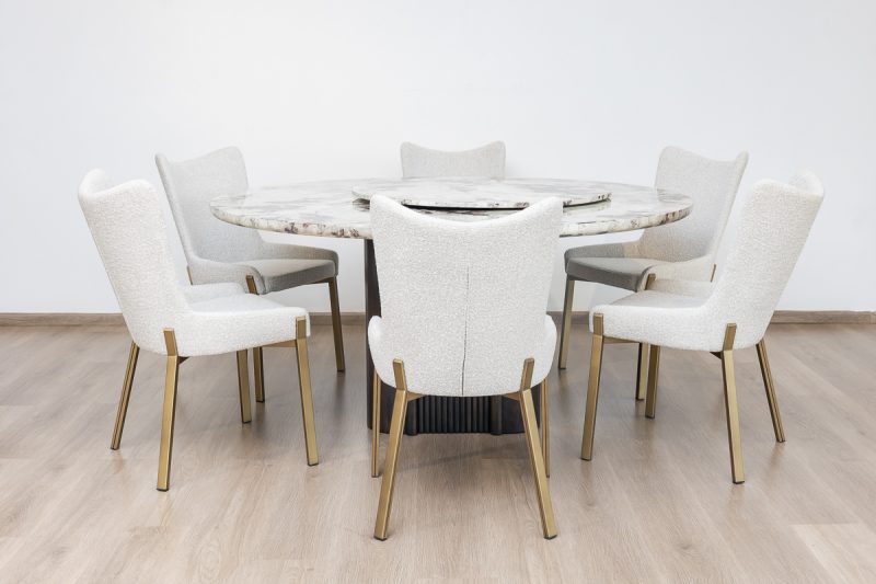 imperial dining table + 6 chairs