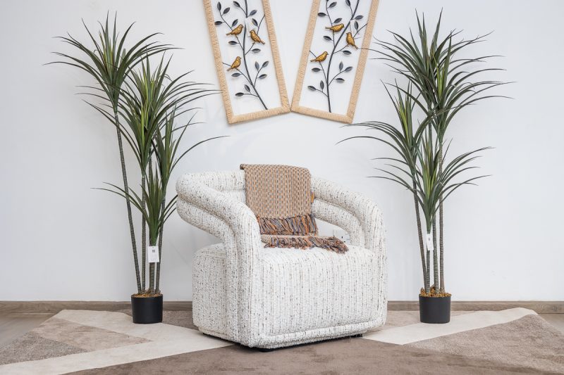 hallie accent chair