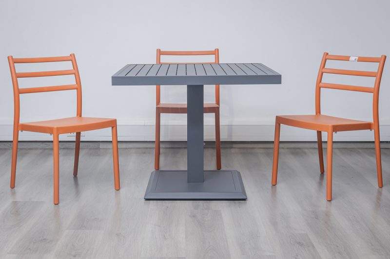 ghana outdoor dining table + 4 trent chairs
