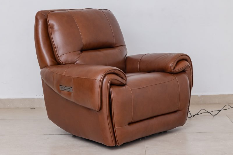 novara 7 seater leather recliner (3+2+1+1)