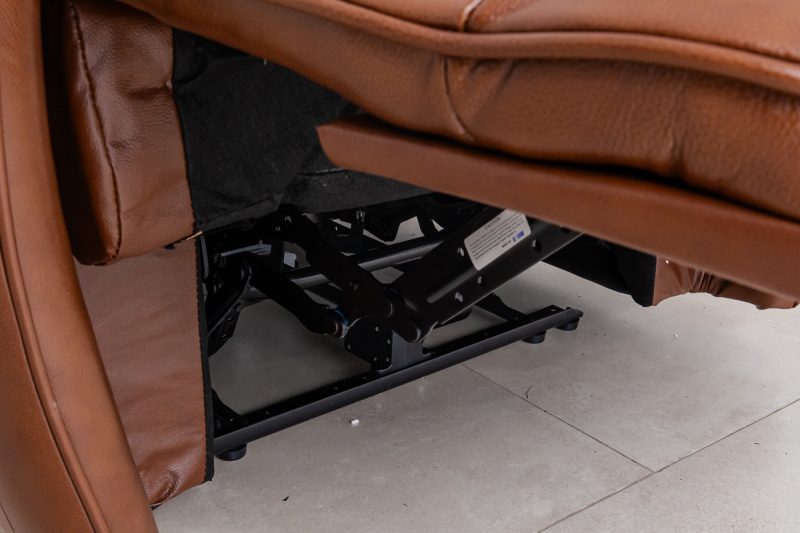 novara 7 seater leather recliner (3+2+1+1)