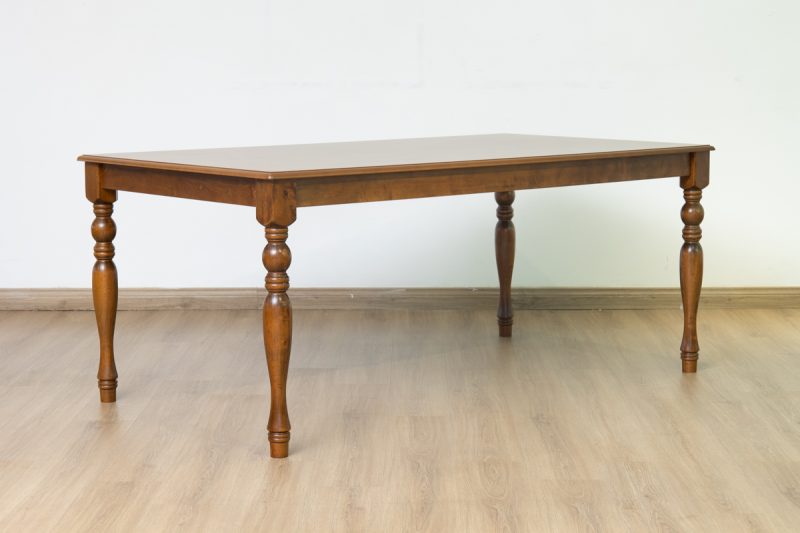 bavora dining table + 6 chairs