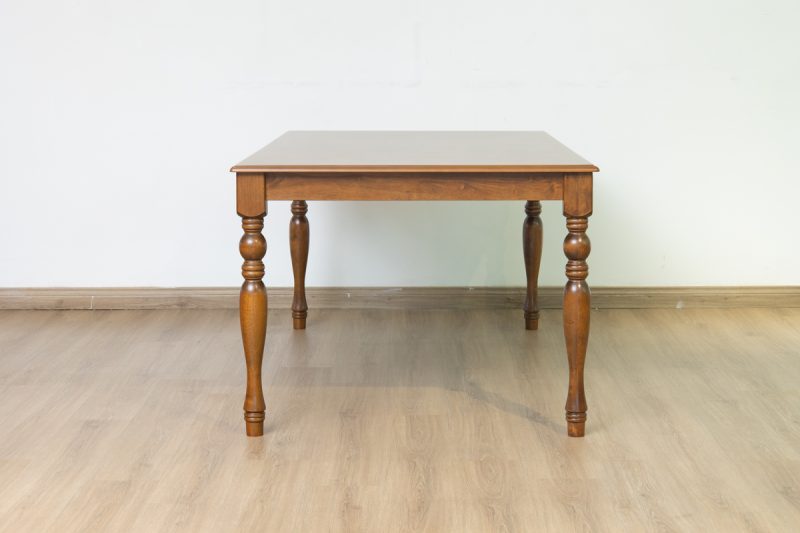 bavora dining table + 6 chairs