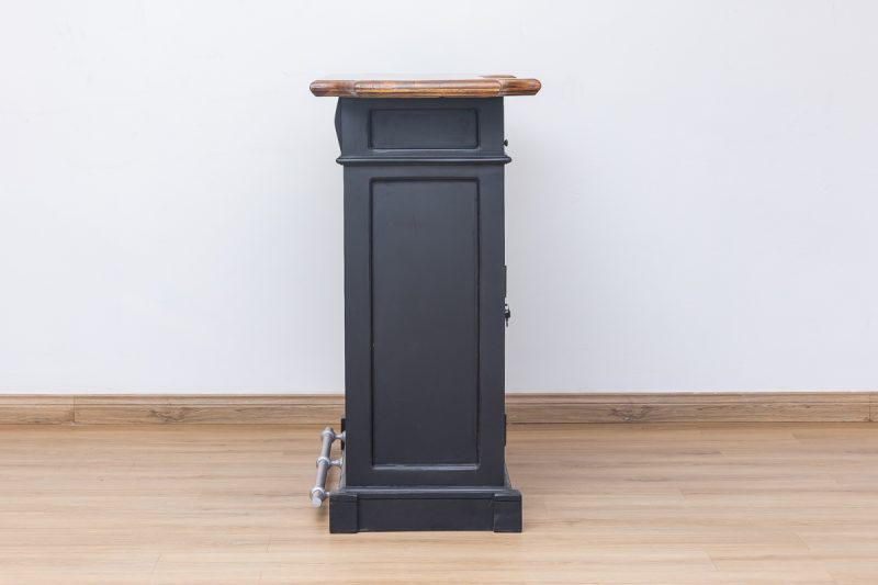 yamazaki bar cabinet