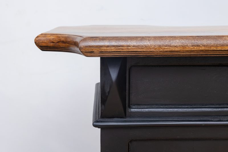 yamazaki bar cabinet