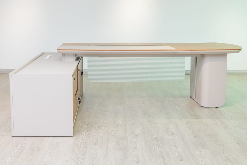 51mjs009 - executive desk