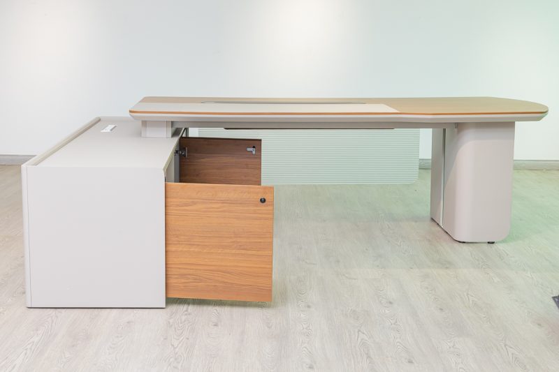 51mjs009 - executive desk