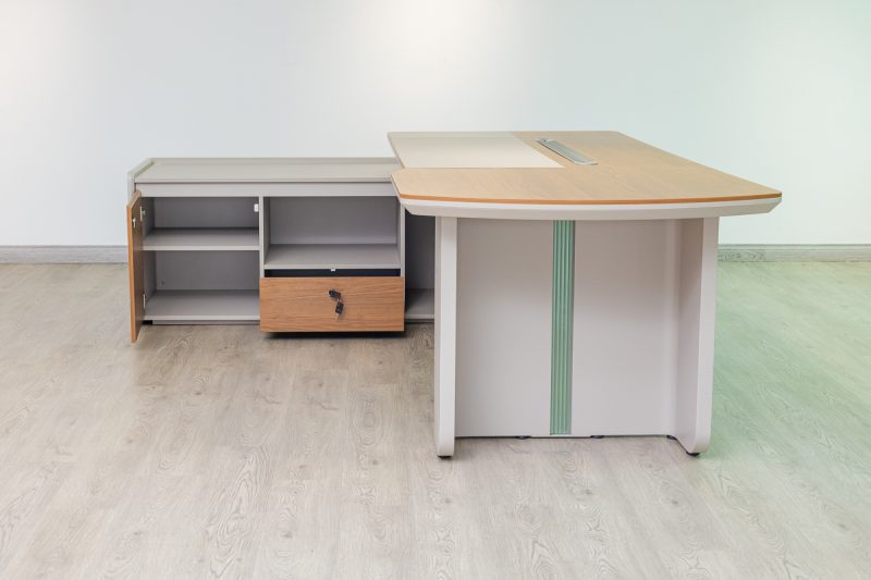 51mjs009 - executive desk