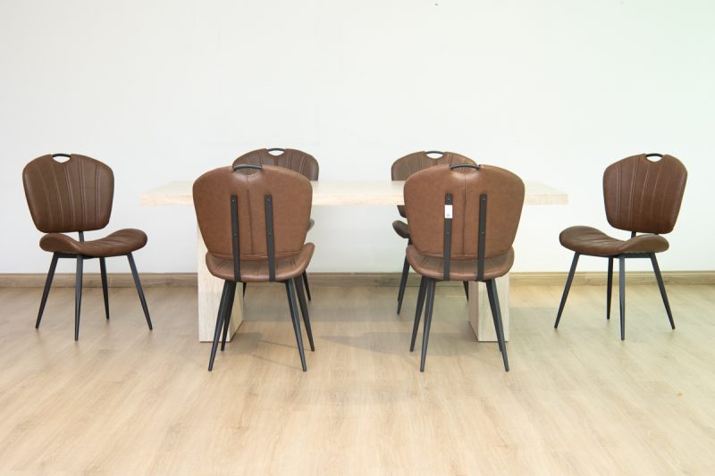jarel dining table + 6 metz chairs
