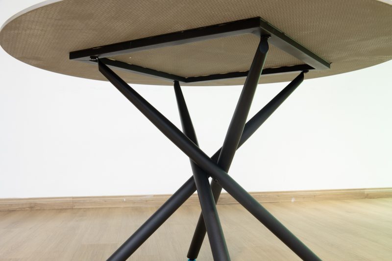 karie dining table + 4 marisol chairs