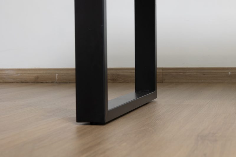 amilia dining table + 6 noah chairs