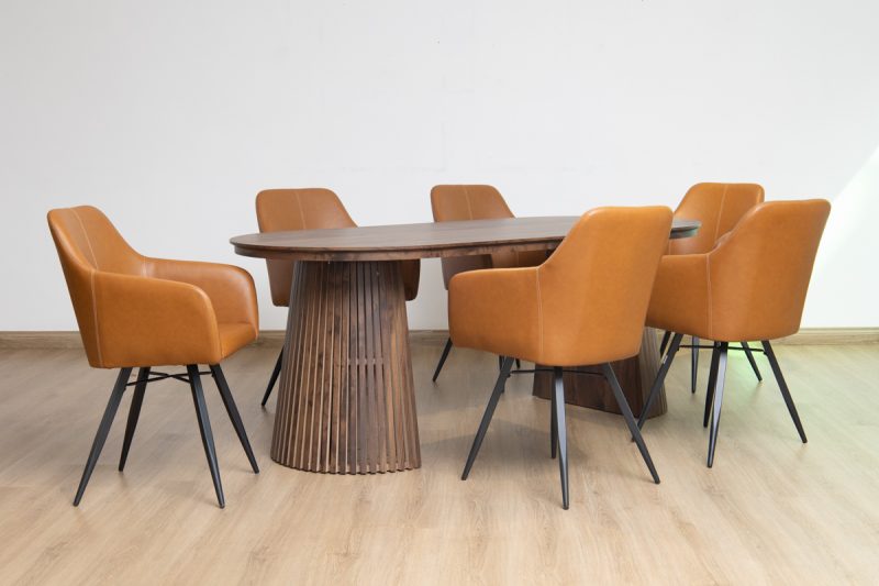 gemini dining table + 6 belfast chairs