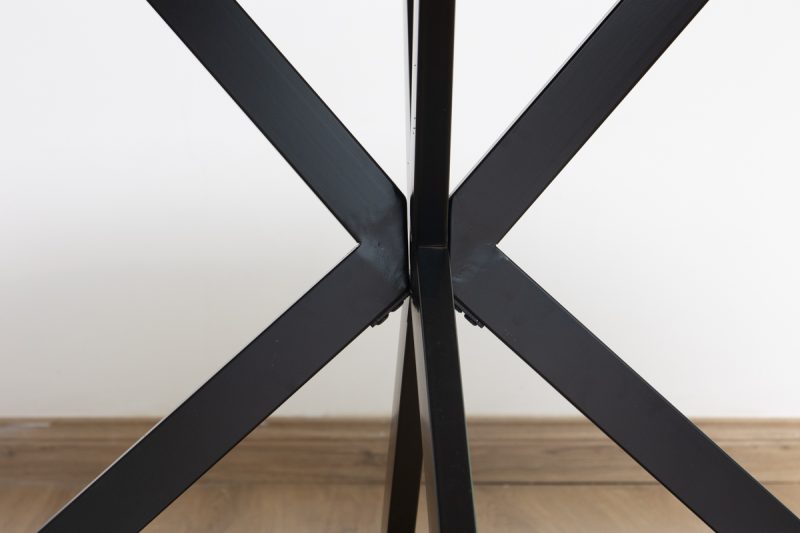 wendy dining table + 4 cardiff chairs