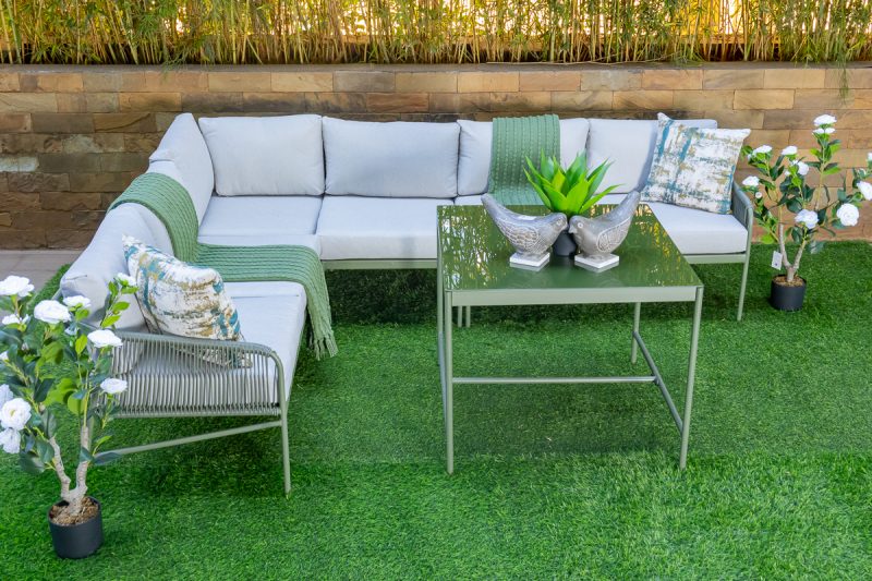 amora outdoor corner sofa + coffee table