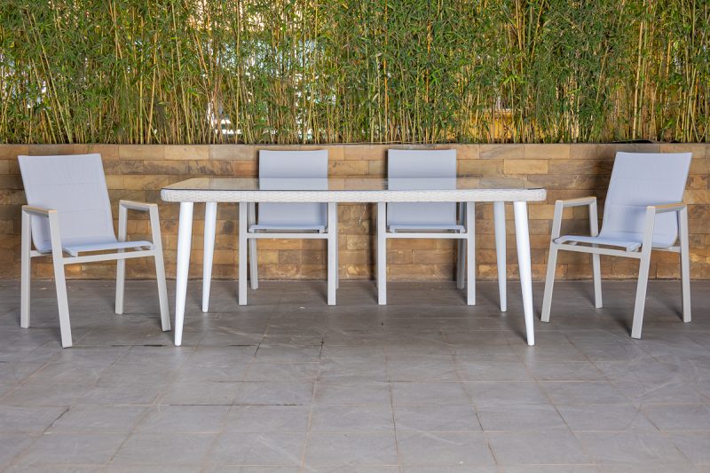 mallin outdoor dining table + 6 chairs