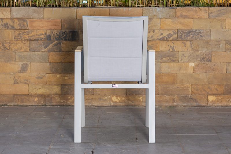mallin outdoor dining table + 6 chairs