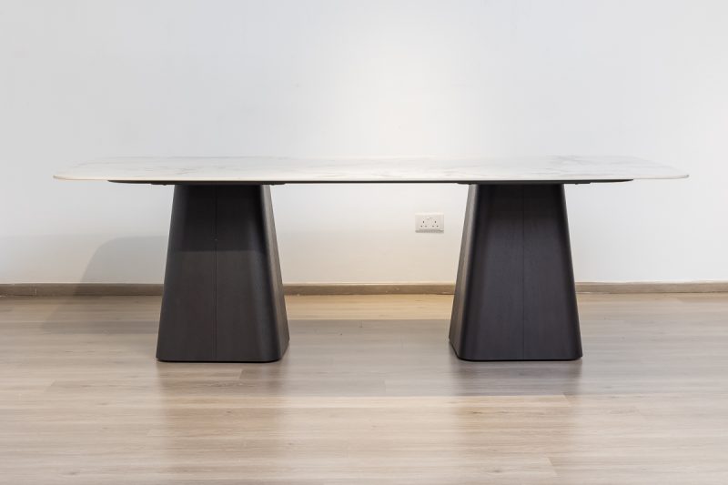 pandora dining table + 8 wingate chairs