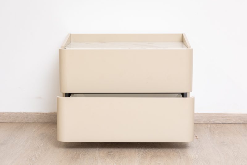 wagner king bed + 2 nightstands
