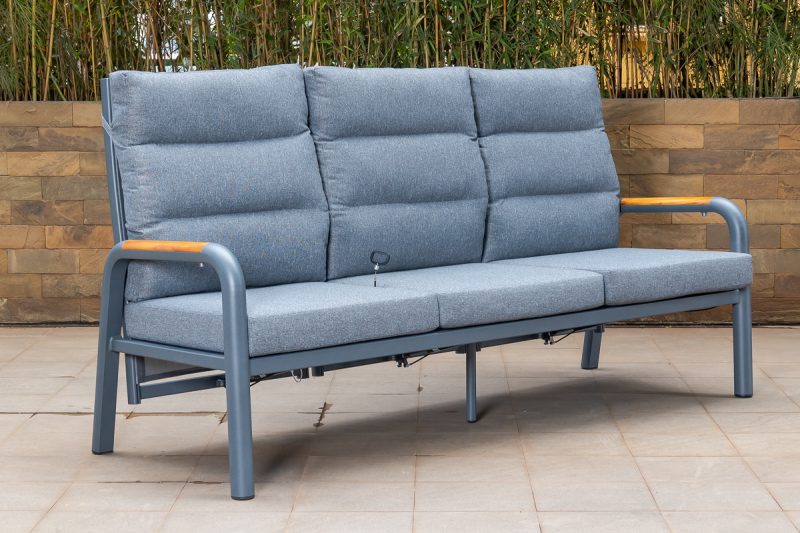 daze 7 seater outdoor sofa + coffee table