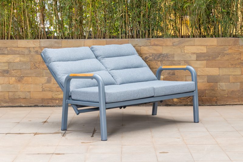 daze 7 seater outdoor sofa + coffee table