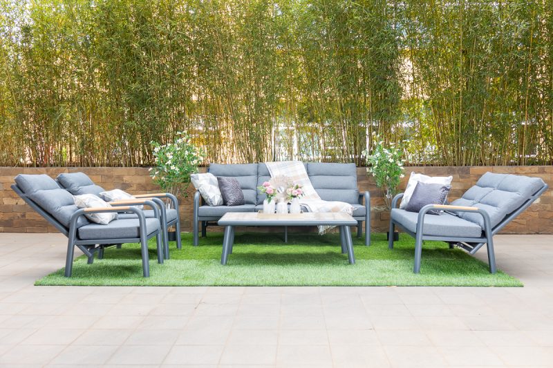 daze 7 seater outdoor sofa + coffee table