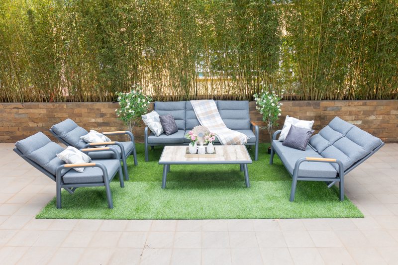 daze 7 seater outdoor sofa + coffee table