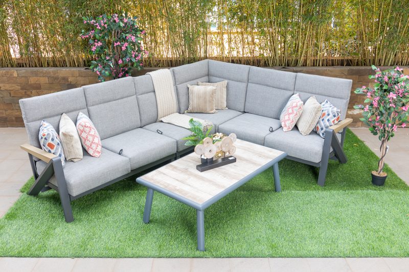 burford outdoor corner sofa + coffee table