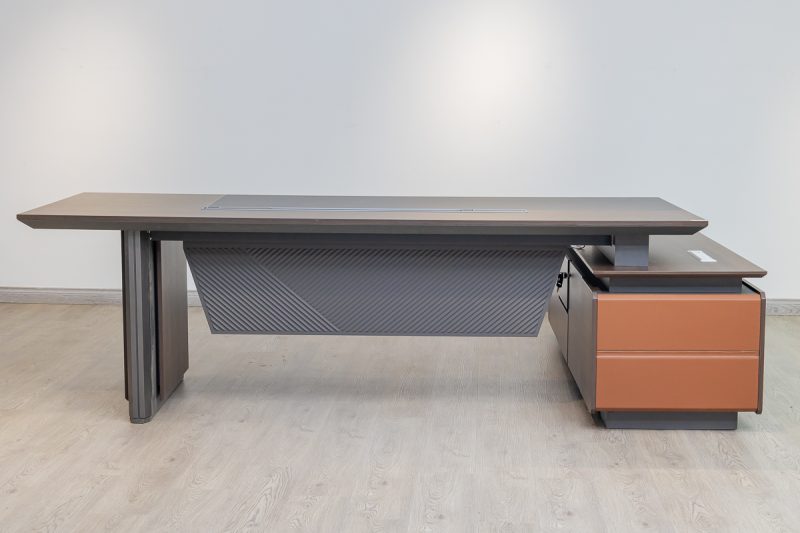56mpl035 - executive desk