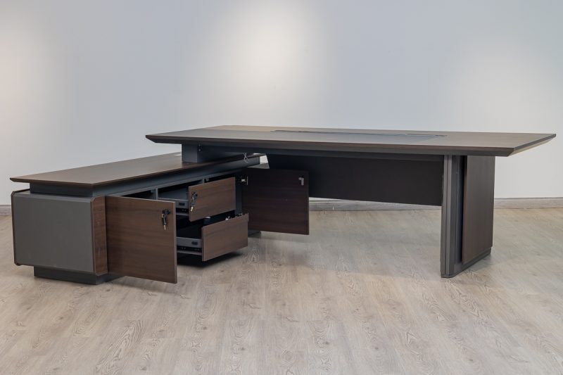 56mpl035 - executive desk