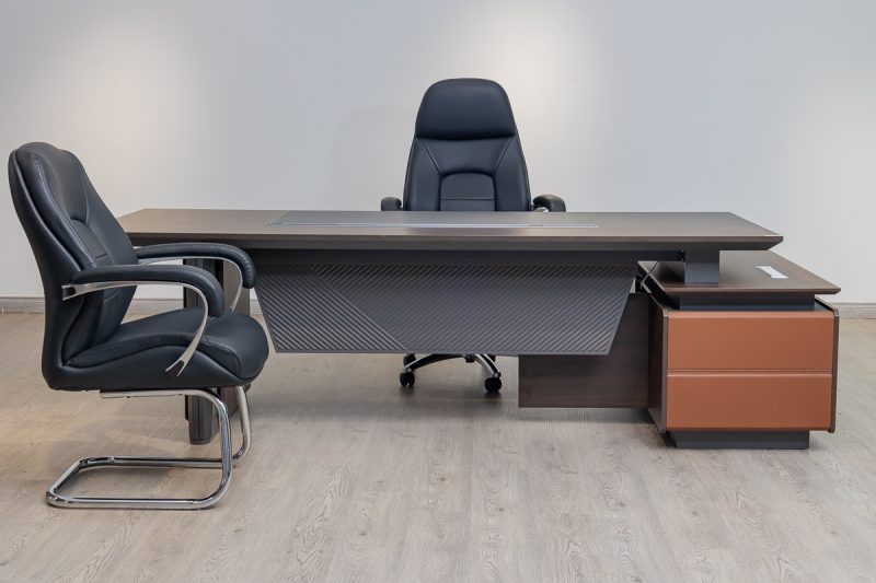 56mpl035 - executive desk