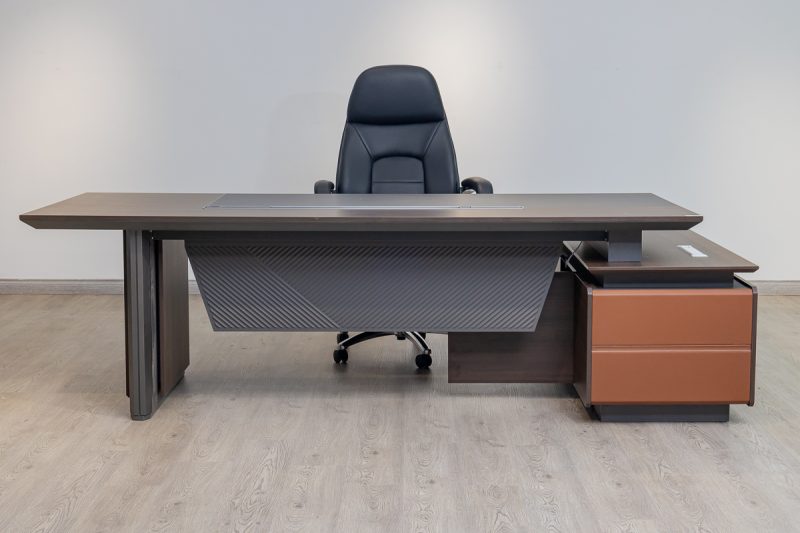 56mpl035 - executive desk