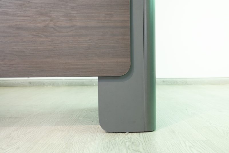 58mpl001 - executive desk