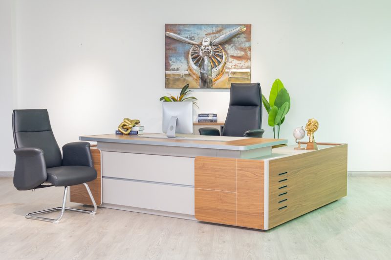 57mhs003 - executive desk