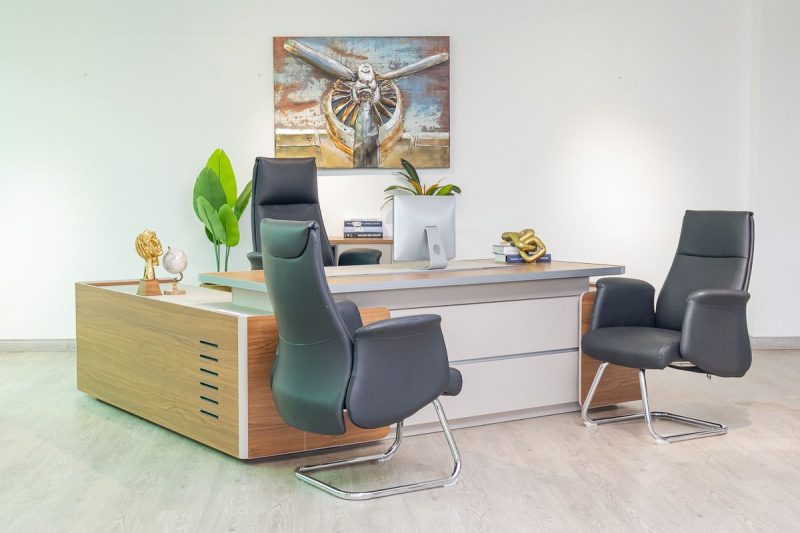 57mhs003 - executive desk